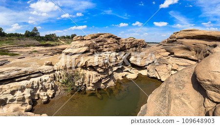 Hat Chom Dao canyon in Ubon, Thailand Hat Chom Dao canyon in Ubon, Thailand 109648903