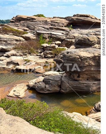 Hat Chom Dao canyon in Ubon, Thailand 109648953