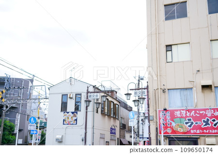 Ohanajaya 站週邊的商店街 Ohanajaya 站週邊的商店街 109650174