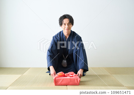 男人送禮物 109651471