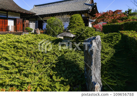 Yamashina, Kyoto City, Kajuji Temple Precincts Yamashina, Kyoto City, Kajuji Temple Precincts 109656788