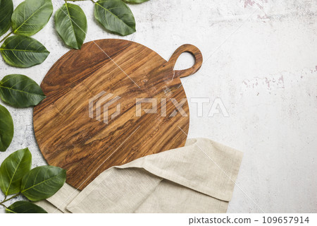 Wooden cutting board Wooden cutting board 109657914