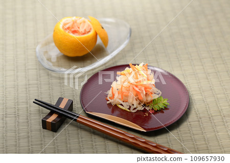 我是紅白相間的。 109657930