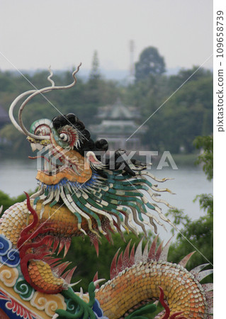 Dragon at Viharn Sien in Huai Yai 109658739