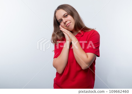 Cute teen girl smiling sweetly 109662460