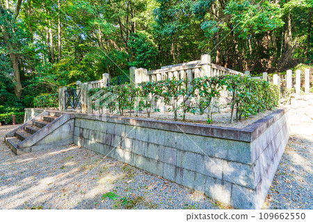 奈良縣王子町、片岡馬坂陵、第七代高麗天皇 109662550