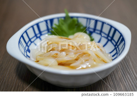Delicious squid somen Delicious squid somen 109663185