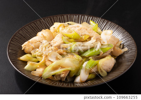 蔥鹽炒雞柳 蔥鹽炒雞柳 109663255