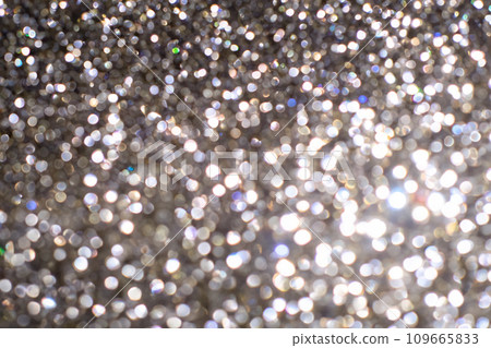 Sparkling background painting 17 109665833