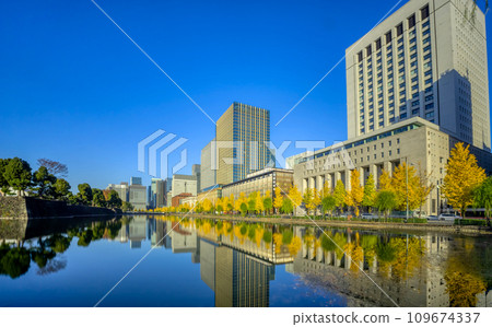 東京秋葉日比谷護城河和丸之內 2023 年 11 月 109674337