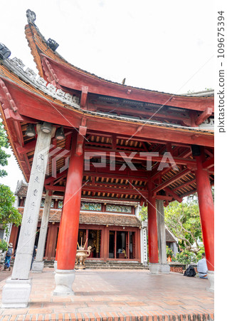 玉山寺，位於越南河內還劍湖玉山島 109675394
