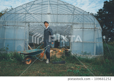 溫室 男人 男 109681252