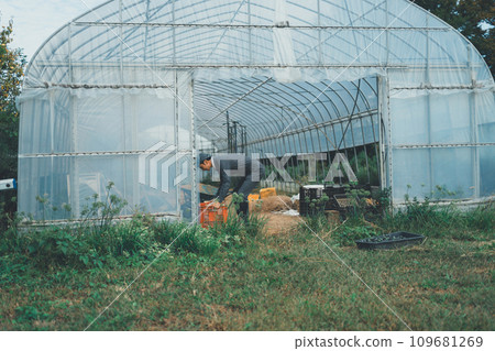 溫室 男人 男 109681269