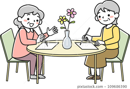 Senior women drawing pictures 109686390