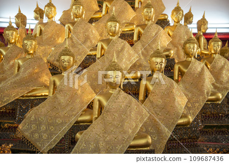 THAILAND THONBURI WAT APSON SAWAN THAILAND THONBURI WAT APSON SAWAN 109687436