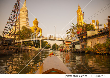 THAILAND THONBURI BIG BUDDHA WATKHUN CHAN THAILAND THONBURI BIG BUDDHA WATKHUN CHAN 109687489