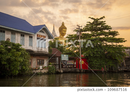 THAILAND BANGKOK THONBURI BIG BUDDHA THAILAND BANGKOK THONBURI BIG BUDDHA 109687516