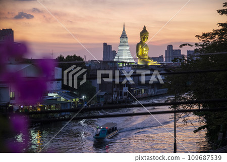THAILAND BANGKOK THONBURI BIG BUDDHA 109687539