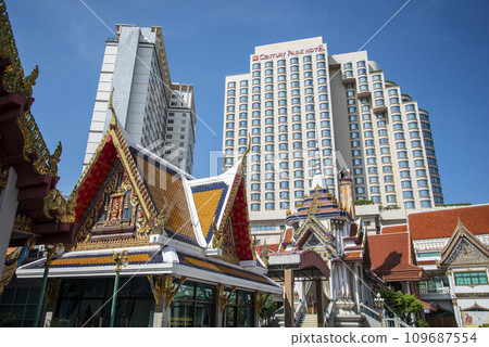 THAILAND BANGKOK WAT TAPHAN THAILAND BANGKOK WAT TAPHAN 109687554