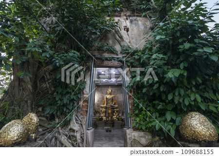THAILAND AMPHAWA WAT BANG KUNG 109688155