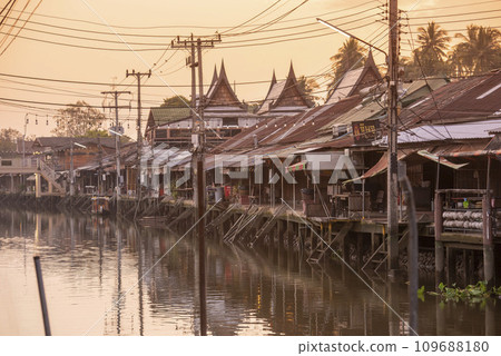 THAILAND AMPHAWA MAE KLONG RIVER THAILAND AMPHAWA MAE KLONG RIVER 109688180