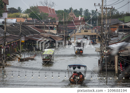 THAILAND AMPHAWA MAE KLONG RIVER 109688194