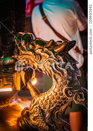 台灣士林夜市風光 109693942