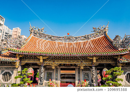 Taiwan Longshan Temple scenery 109695388