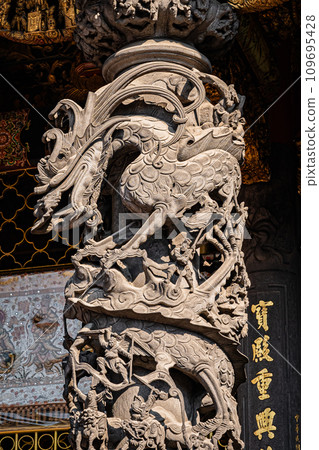 Taiwan Longshan Temple scenery 109695428