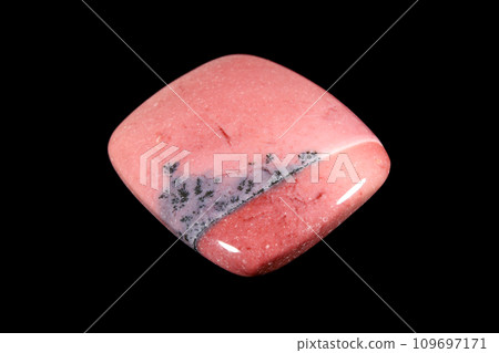 Dendritic Mookite A stone that harbors landscapes Dendritic Mookite A stone that harbors landscapes 109697171
