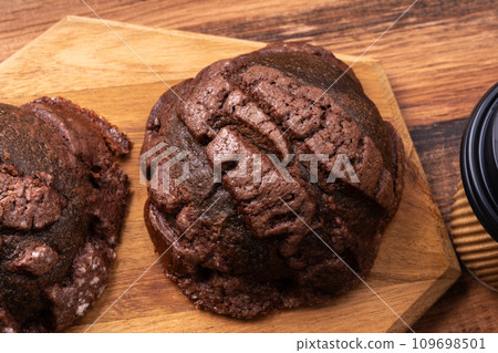 Chocolate melon Chocolate melon 109698501