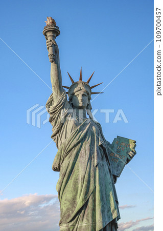 statue of liberty in tokyo city statue of liberty in tokyo city 109700457