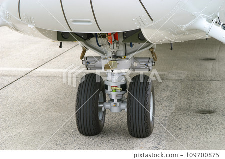 Maritime Self-Defense Force helicopter nose gear Maritime Self-Defense Force helicopter nose gear 109700875