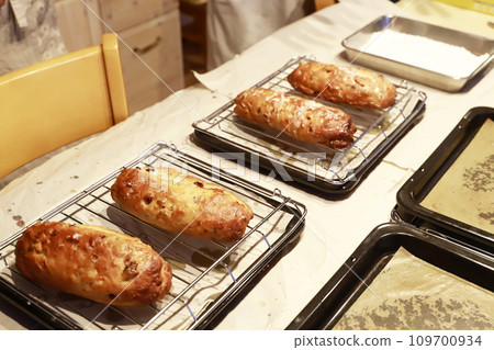 Bread making/bread class Bread making/bread class 109700934