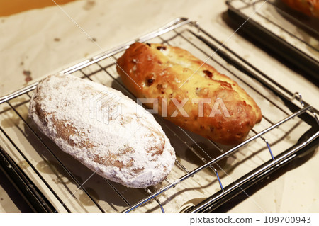 Bread making/bread class Bread making/bread class 109700943