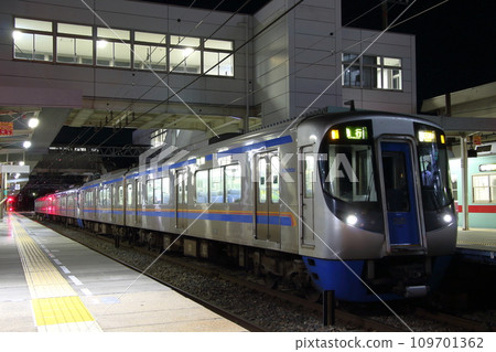 [T] Nishitetsu Tenjin Omuta Line Type 3000 (Express: bound for Nishitetsu Tenjin) 109701362