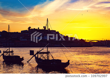 Panoramic view of Old Porto. Panoramic view of Old Porto. 109702997