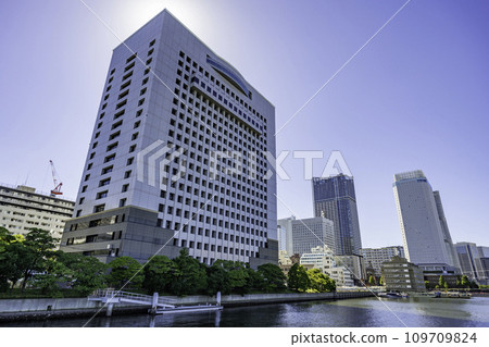 橫濱港未來神奈川縣警察總部 神奈川縣橫濱市 橫濱港未來神奈川縣警察總部 神奈川縣橫濱市 109709824