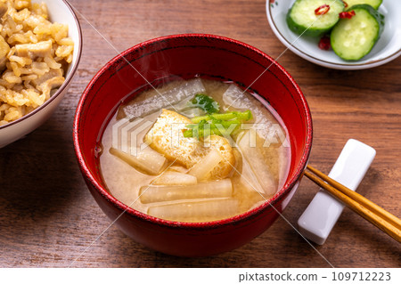 蘿蔔味噌湯 109712223