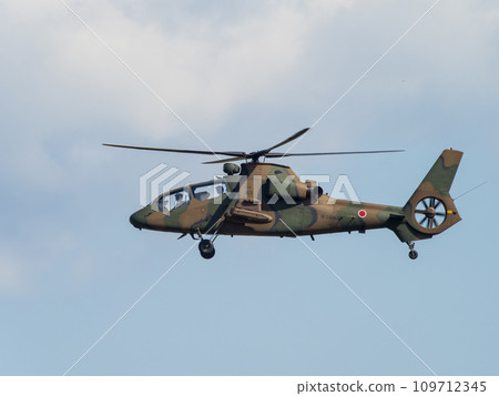 觀察直升機 OH-1 飛越姚軍駐地上空 109712345