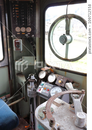 電力機車駕駛座椅（ED301） 109712558