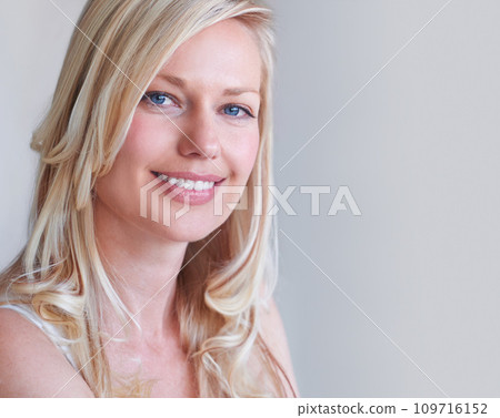 Portrait, beauty and smile of woman in hair care at studio isolated on a white background mockup space. Face, happy blonde model and hairstyle in salon treatment, healthy cosmetics and natural skin Portrait, beauty and smile of woman in hair care at studio isolated on a white background mockup space. Face, happy blonde model and hairstyle in salon treatment, healthy cosmetics and natural skin 109716152