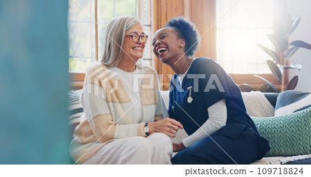 Senior patient, funny or happy caregiver talking for healthcare support at nursing home clinic. Smile, women laughing or nurse speaking of joke to a mature person or woman in a friendly conversation 109718824
