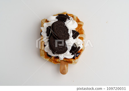 cookies chocolate and whipped cream on croissant waffle cookies chocolate and whipped cream on croissant waffle 109720031