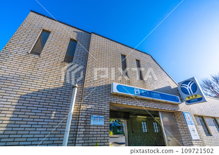 日本橫濱城市景觀 橫濱市營地鐵片倉町站（3 號出口）等景觀 109721502