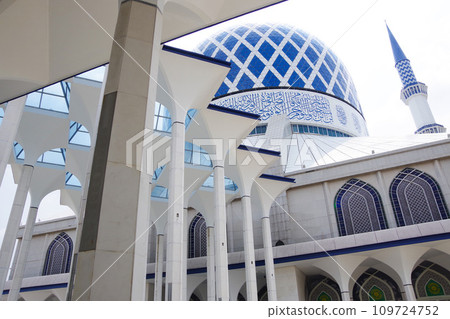 Blue Mosque in Malaysia Blue Mosque in Malaysia 109724752