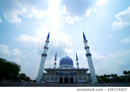 Blue Mosque in Malaysia Blue Mosque in Malaysia 109724807