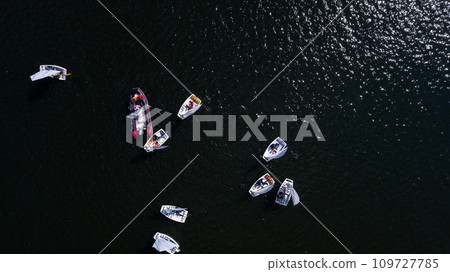 Yachts and sailboats on the Minsk Sea or the Zaslavsky reservoir near Minsk. Belarus 109727785