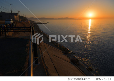 Awaji Island west coast evening view of sunset line 109728244