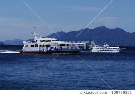 Two high-speed boats and Miyajima, Hiroshima Port coming soon 109729891
